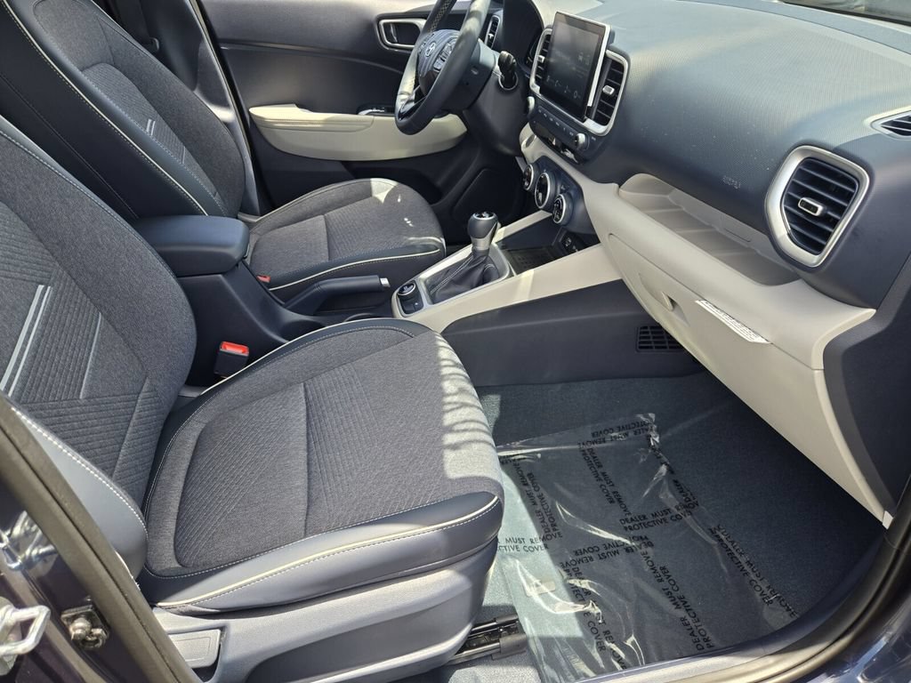 Certified 2026 Hyundai Venue SEL FWD image 16