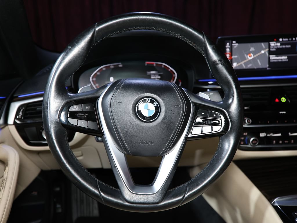 Used 2020 BMW 530i RWD image 16