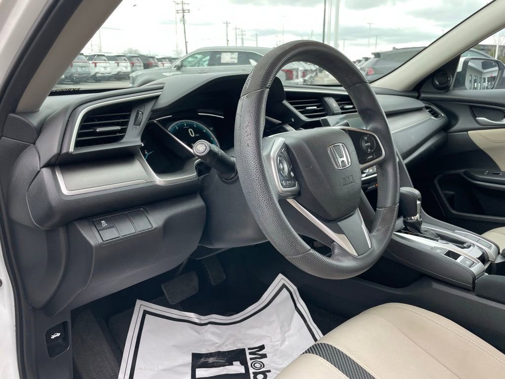 Used 2017 Honda Civic EX image 9