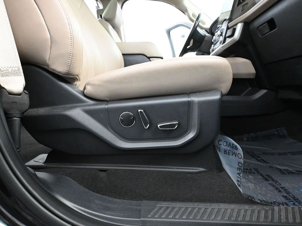 Used 2023 Ford Expedition Limited image 57