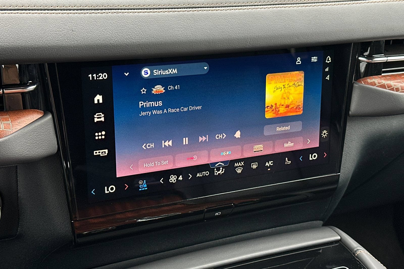 New 2026 Lincoln Navigator L Black Label AWD/4WD image 19