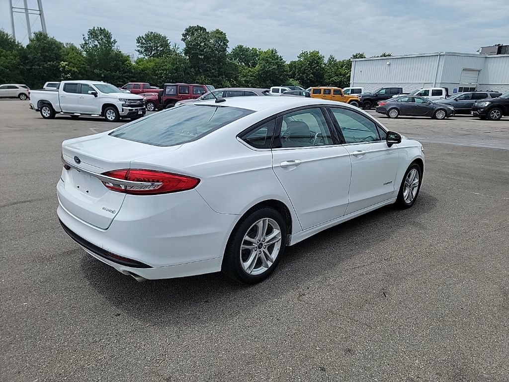 Used 2018 Ford Fusion S FWD image 5