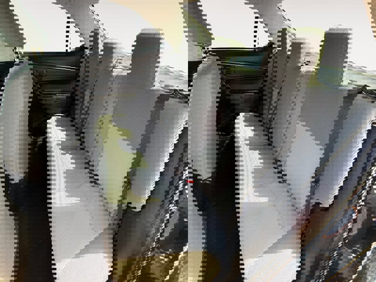 Used 2014 Toyota Corolla L FWD image 14