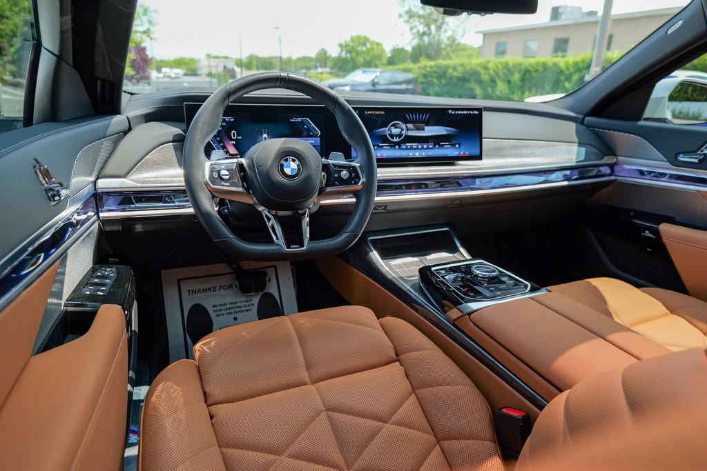 Used 2024 BMW 740i xDrive w/ Premium Package 2 AWD/4WD image 41