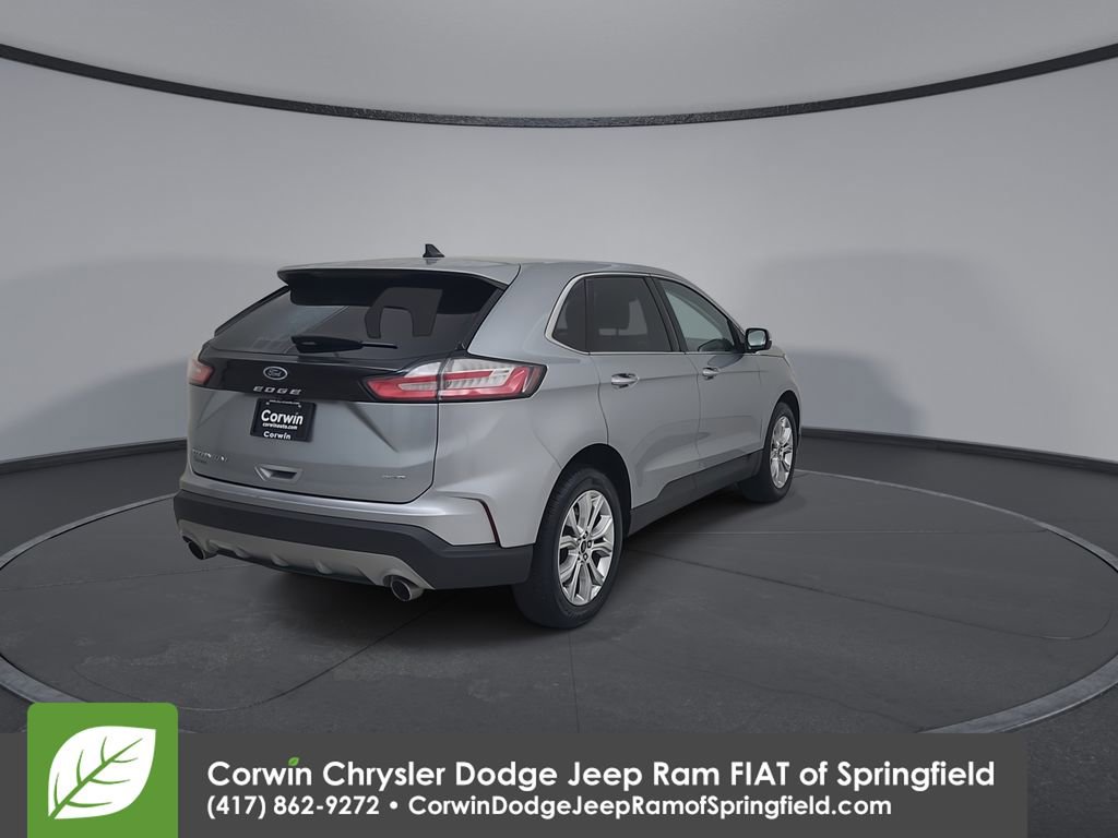 Used 2024 Ford Edge Titanium image 14