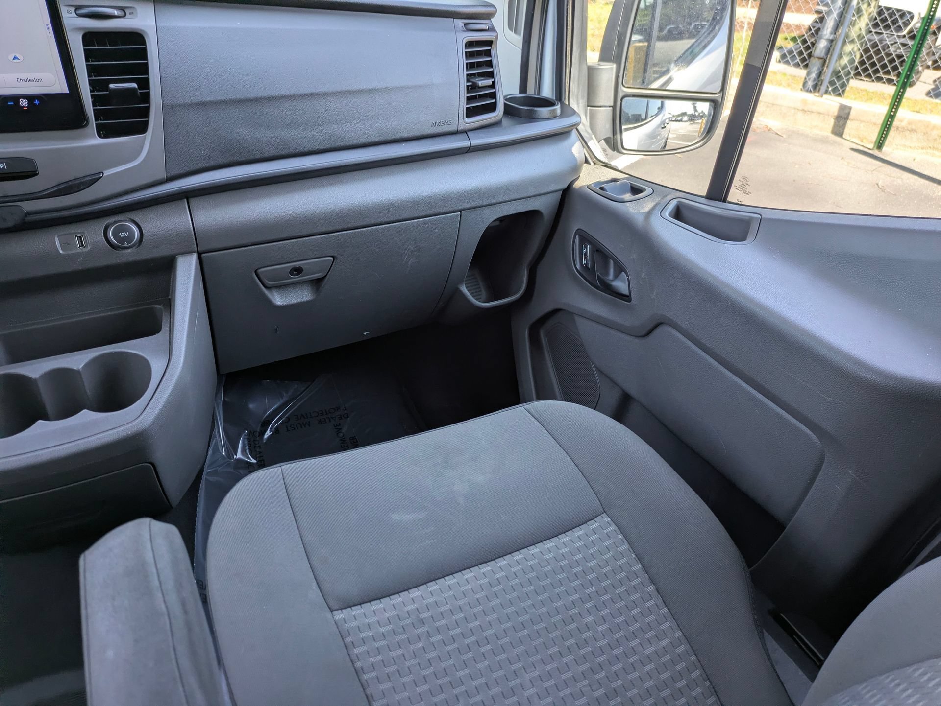 Used 2022 Ford Transit 350 XLT RWD image 19