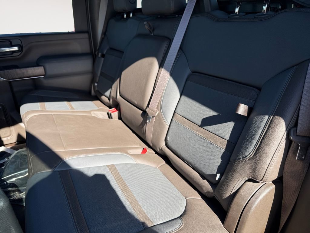 Used 2023 GMC Sierra 2500 Denali w/ Technology Package image 12