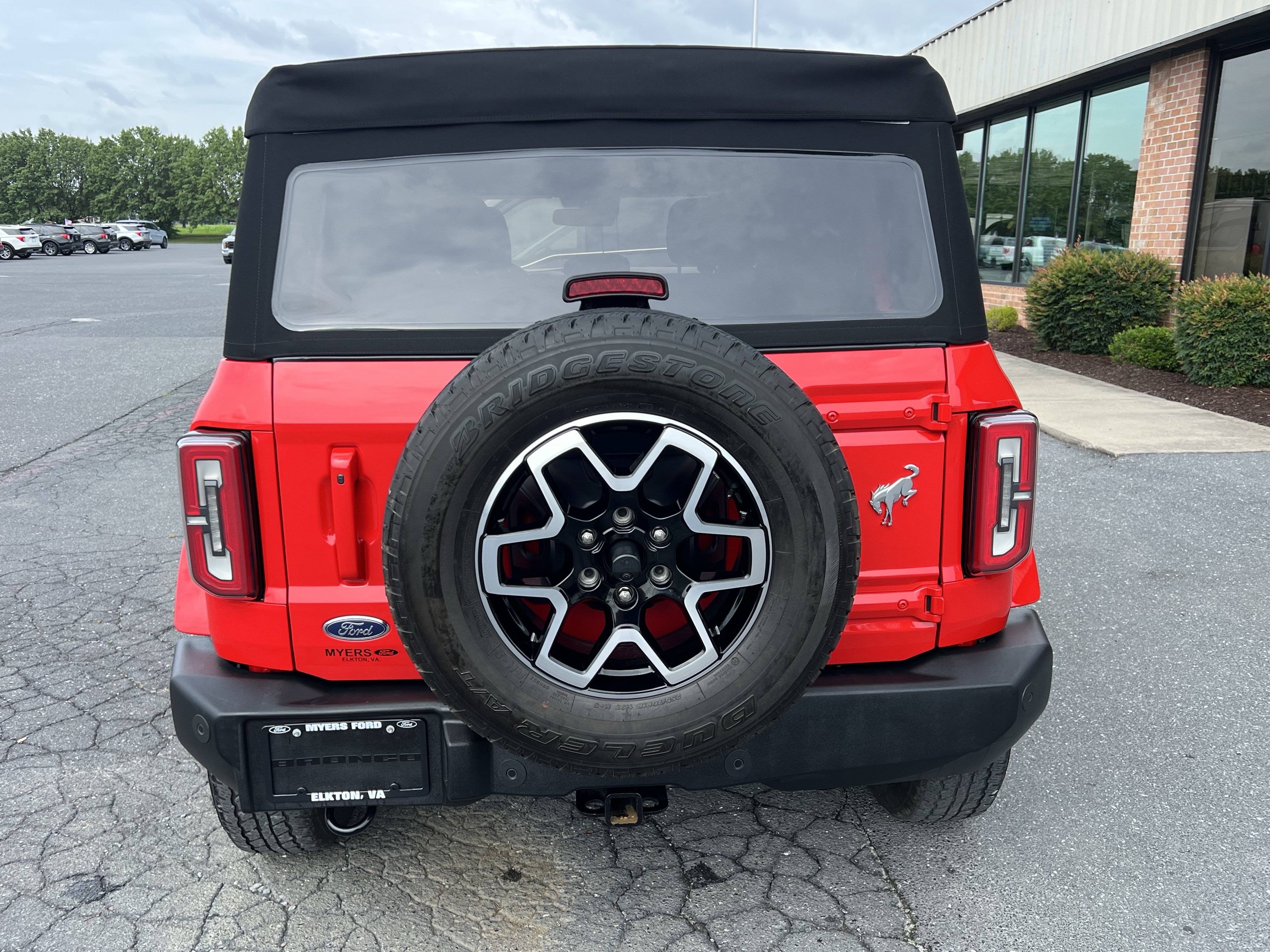 Used 2023 Ford Bronco Outer Banks AWD/4WD image 7