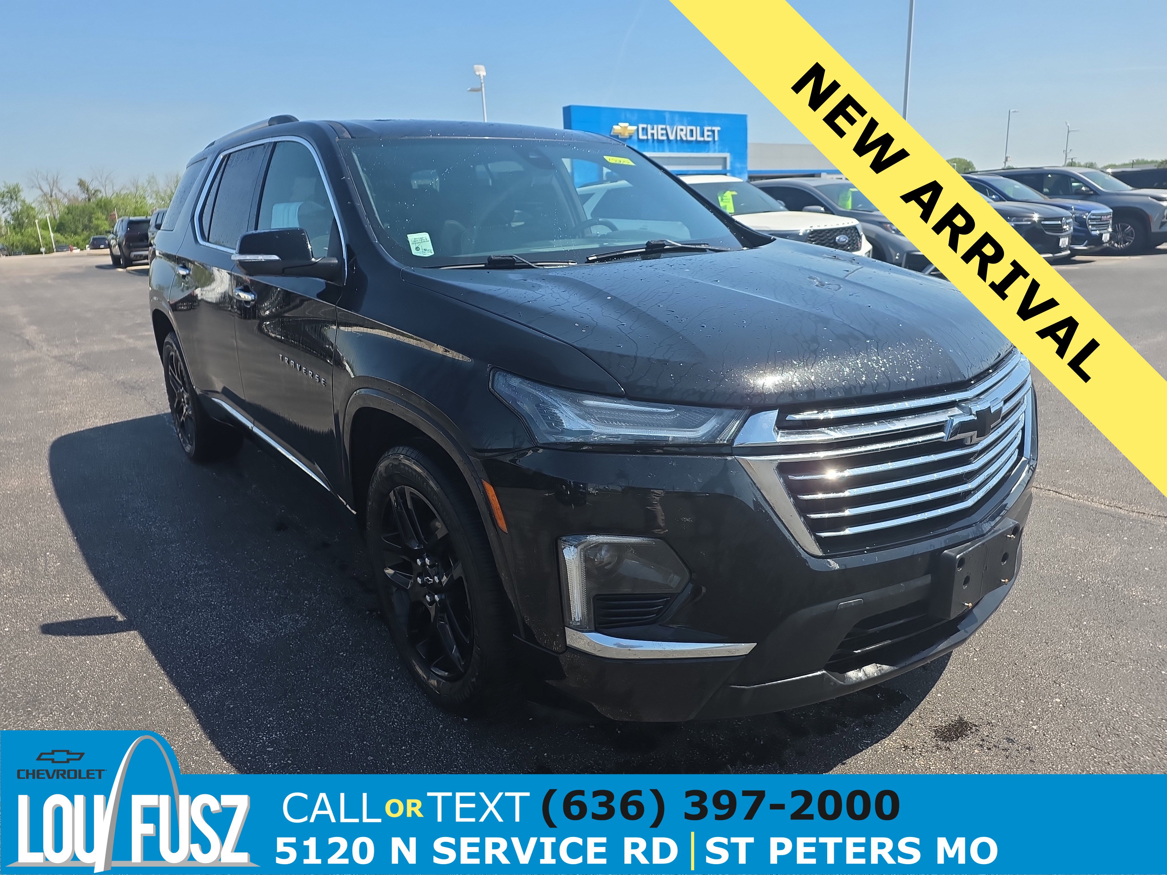 Used 2022 Chevrolet Traverse Premier w/ LPO, Floor Liner Package AWD/4WD image 1