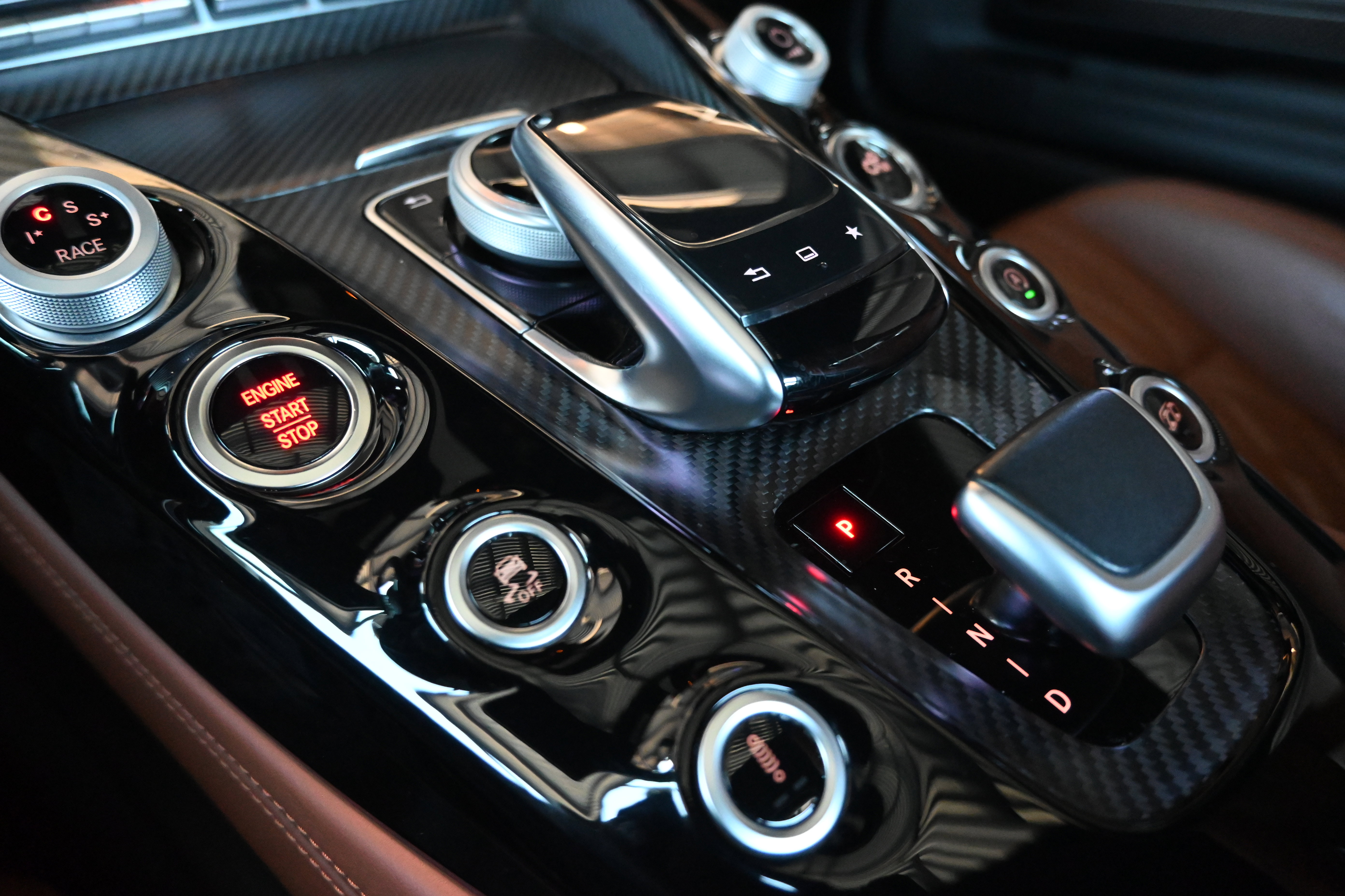 Used 2016 Mercedes-Benz AMG GT S image 42