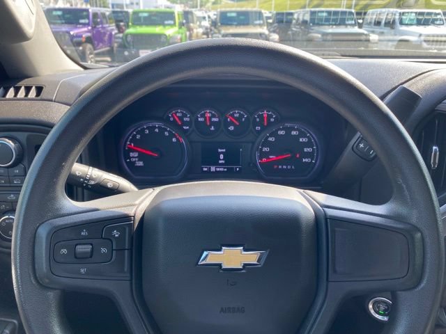 Used 2023 Chevrolet Silverado 1500 Custom AWD/4WD image 14