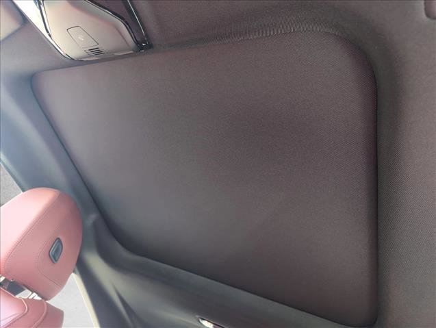 Used 2025 BMW 440i xDrive Coupe w/ Premium Package image 17