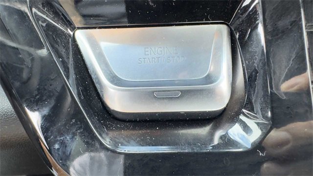 Used 2025 GMC Sierra 3500 Denali w/ Denali Reserve Package image 33