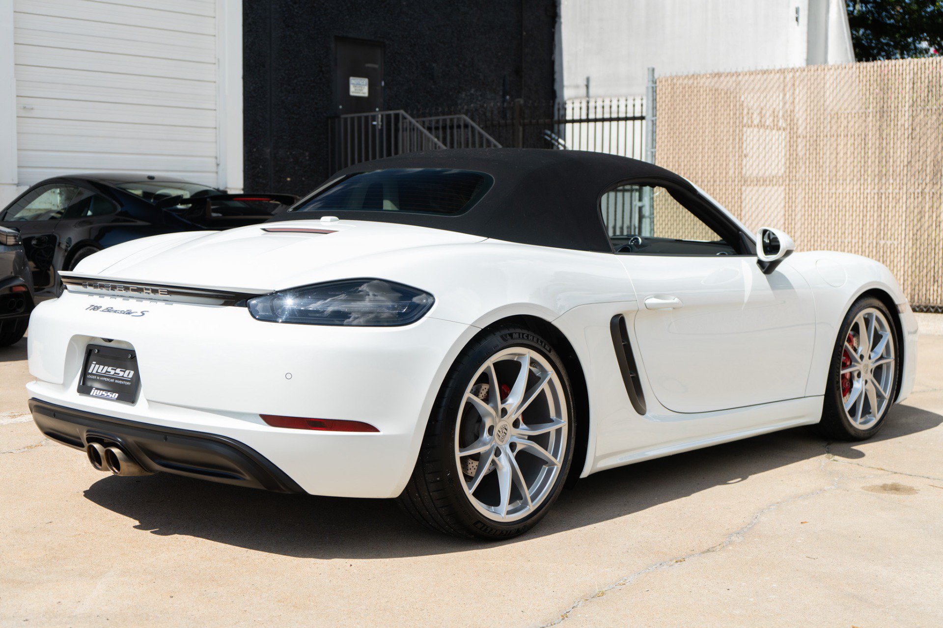 Used 2023 Porsche 718 Boxster S RWD image 16
