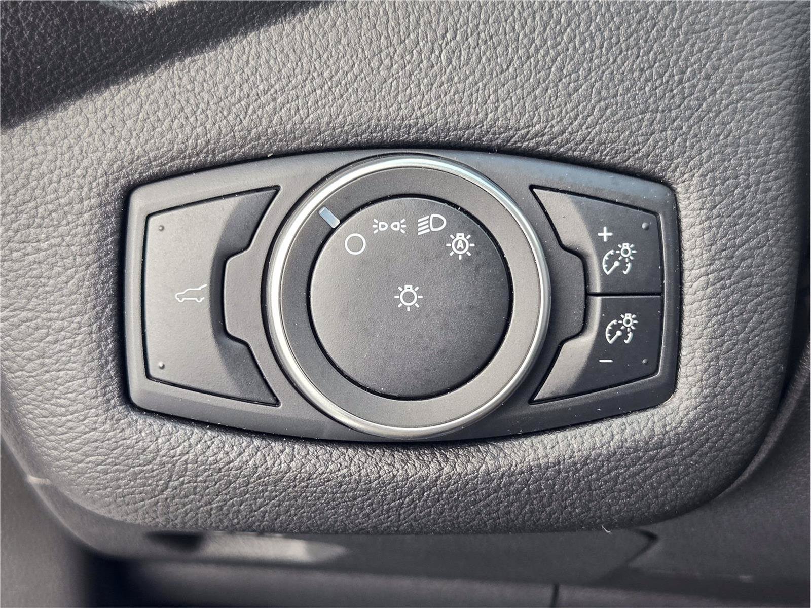 Used 2019 Ford Escape S FWD image 19