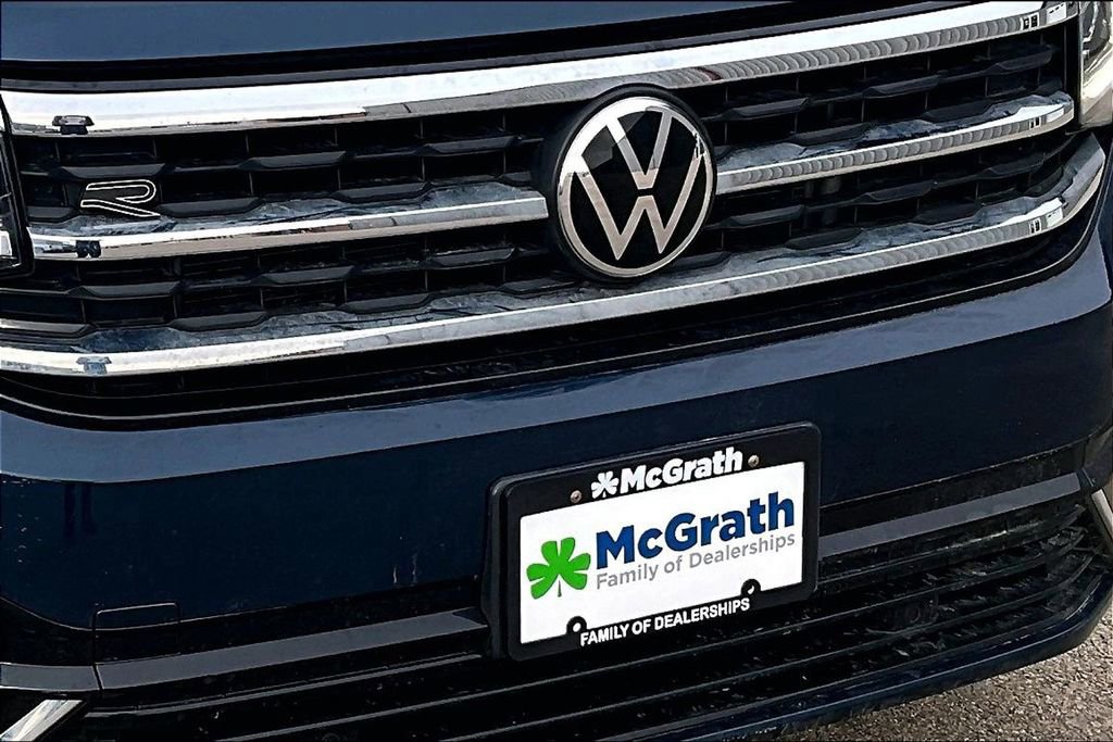 Used 2022 Volkswagen Atlas Cross Sport SEL R-Line w/ Cross Sport MDO Package image 30