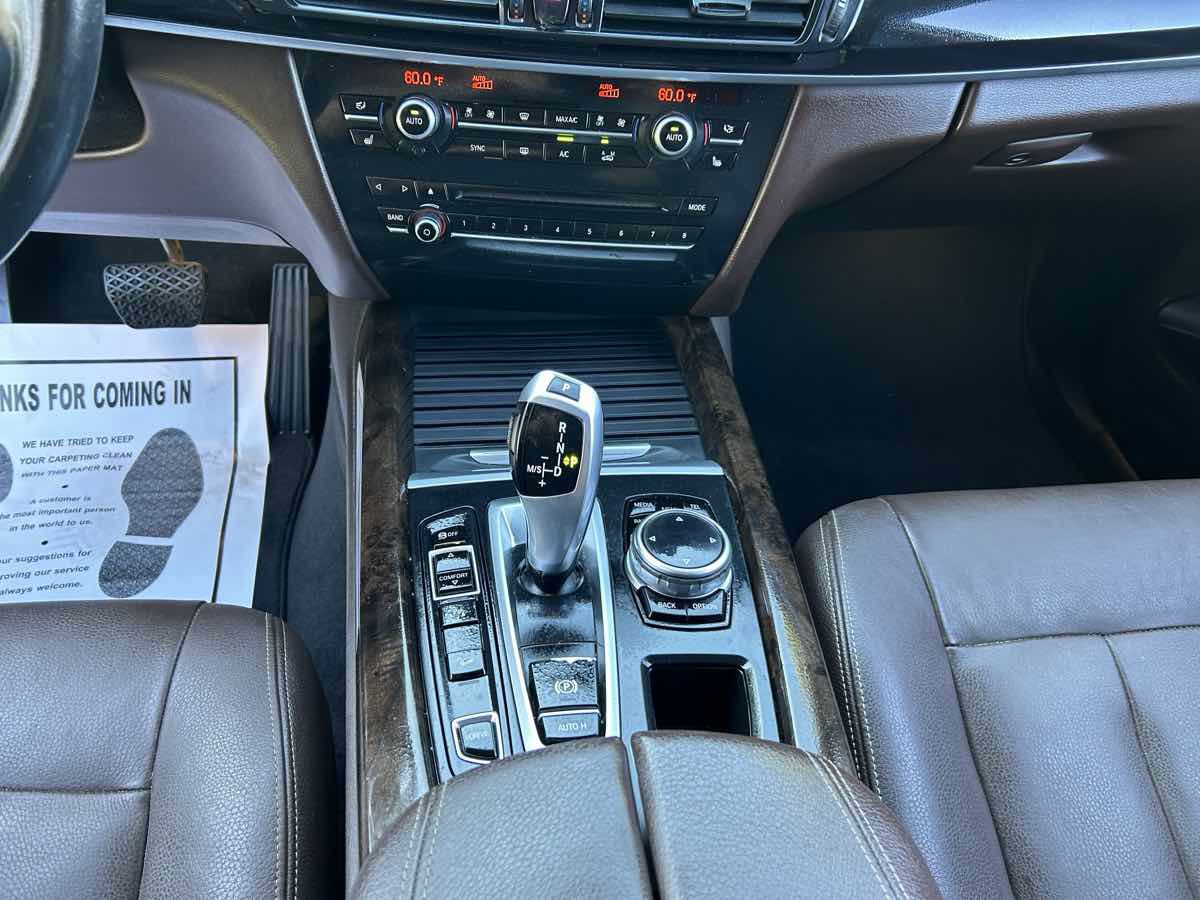 Used 2016 BMW X5 xDrive40e image 15