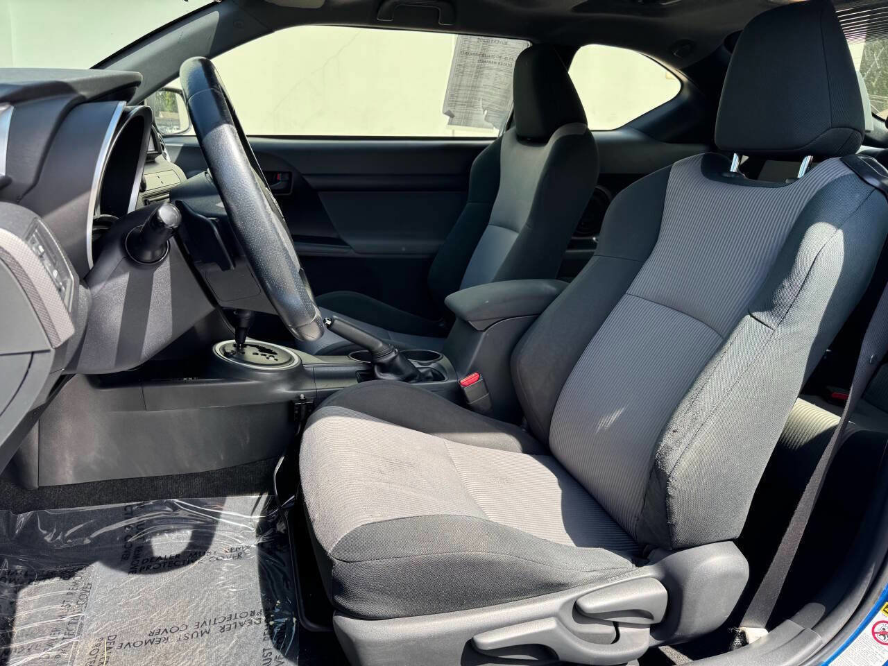 Used 2015 Scion tC image 10