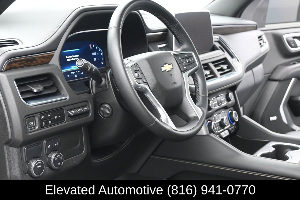 Used 2023 Chevrolet Tahoe Premier w/ Premium Package 2 RWD image 18