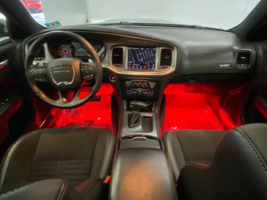 Used 2018 Dodge Charger R/T image 28