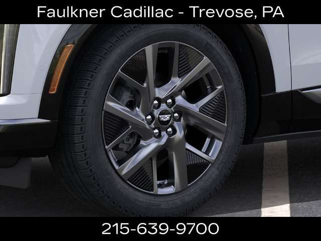 New 2027 Cadillac Optiq Luxury AWD/4WD image 9