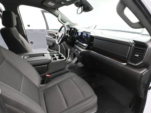 Used 2024 GMC Sierra 3500 SLE w/ SLE Convenience Package image 46