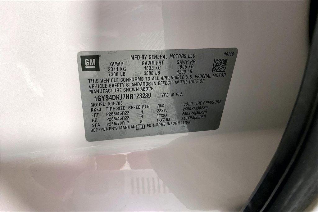 Used 2017 Cadillac Escalade Platinum image 46