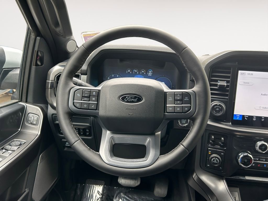 Used 2025 Ford F150 Lariat AWD/4WD image 14