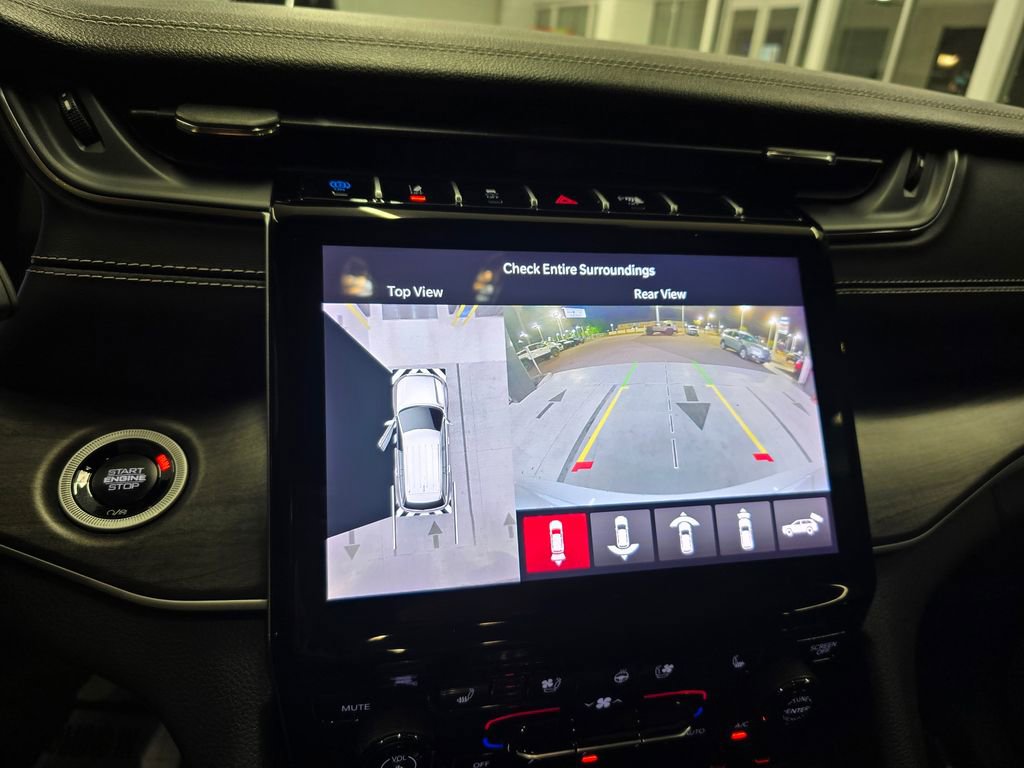 Used 2024 Jeep Grand Cherokee Limited 4xe image 27