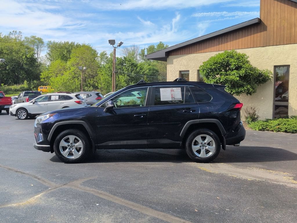 Used 2020 Toyota RAV4 XLE w/ Convenience Package AWD/4WD image 8