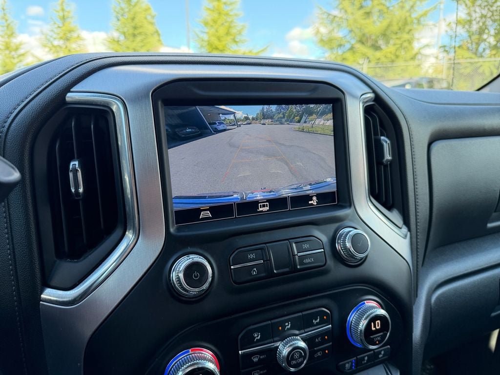Used 2022 GMC Sierra 1500 SLT w/ SLT Convenience Package AWD/4WD image 17