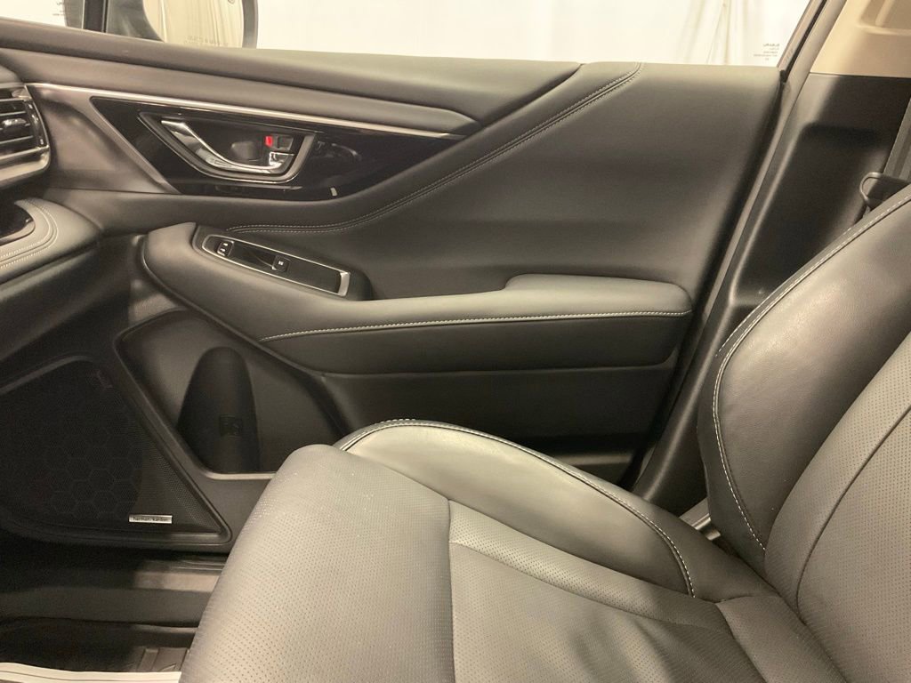 Used 2024 Subaru Outback Limited image 23