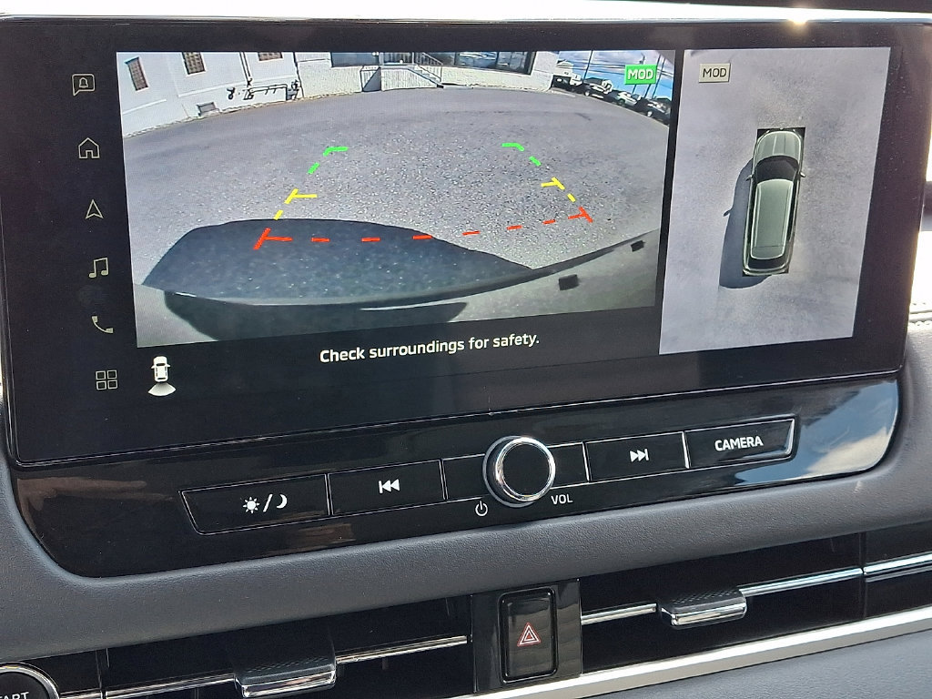 Used 2025 Mitsubishi Outlander SE FWD image 23