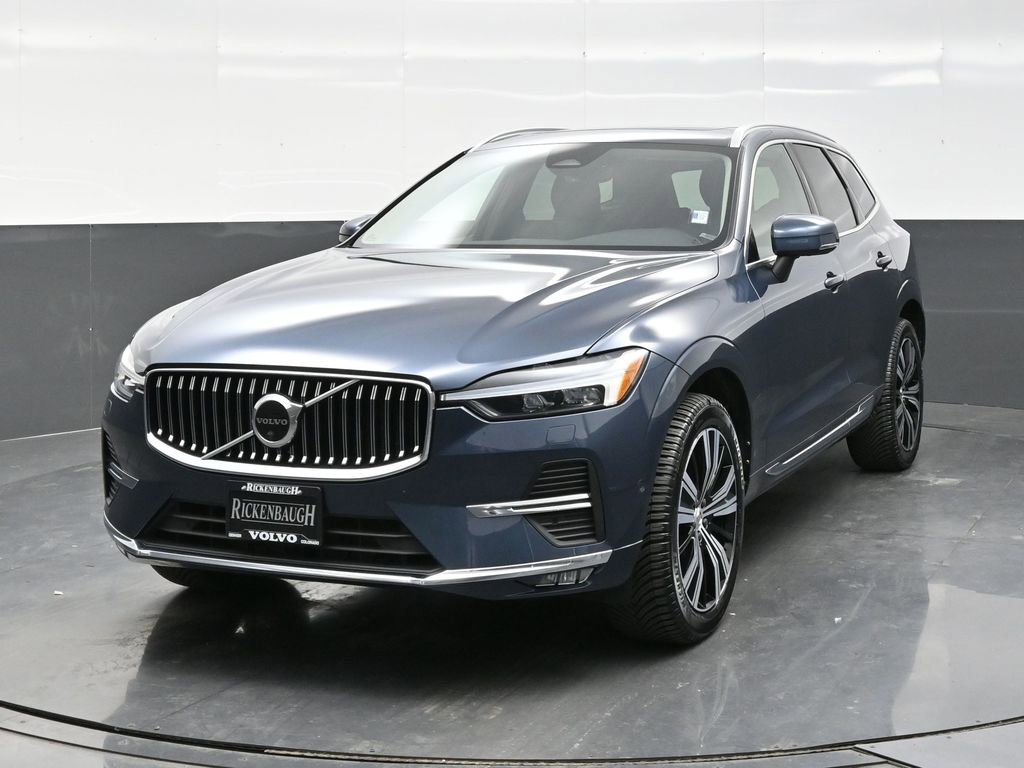 Used 2023 Volvo XC60 B5 Plus w/ Climate Package image 2