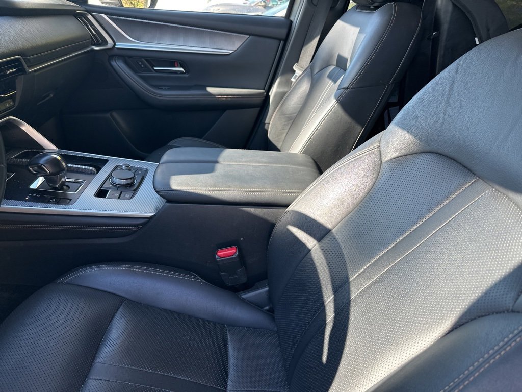 Used 2024 MAZDA CX-90 3.3 Turbo w/ Preferred Plus image 4