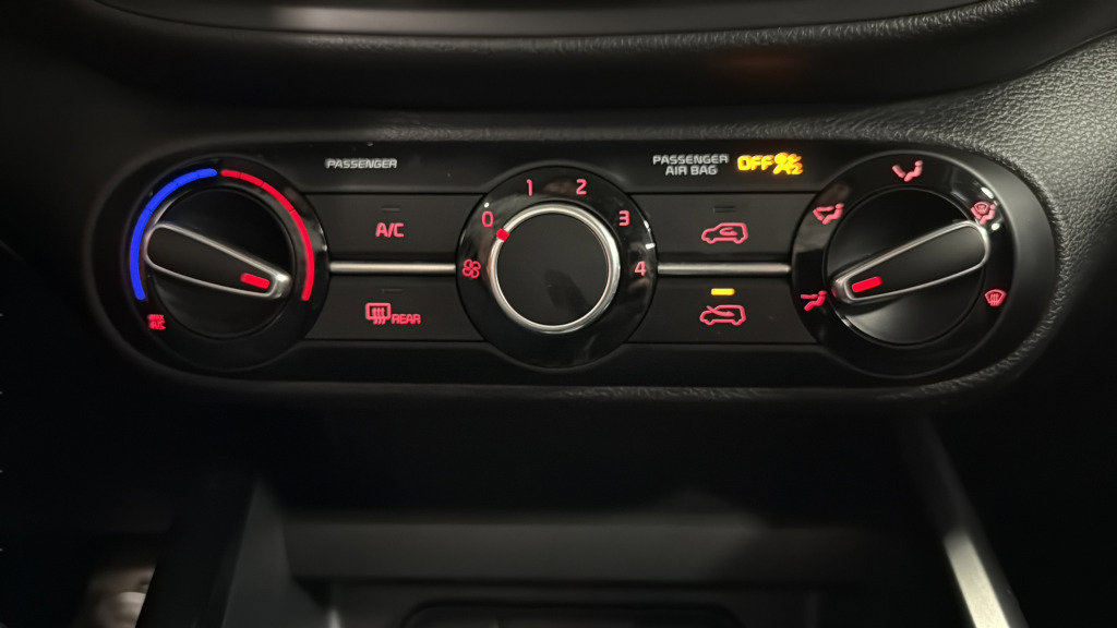 Used 2021 Kia Soul S image 24