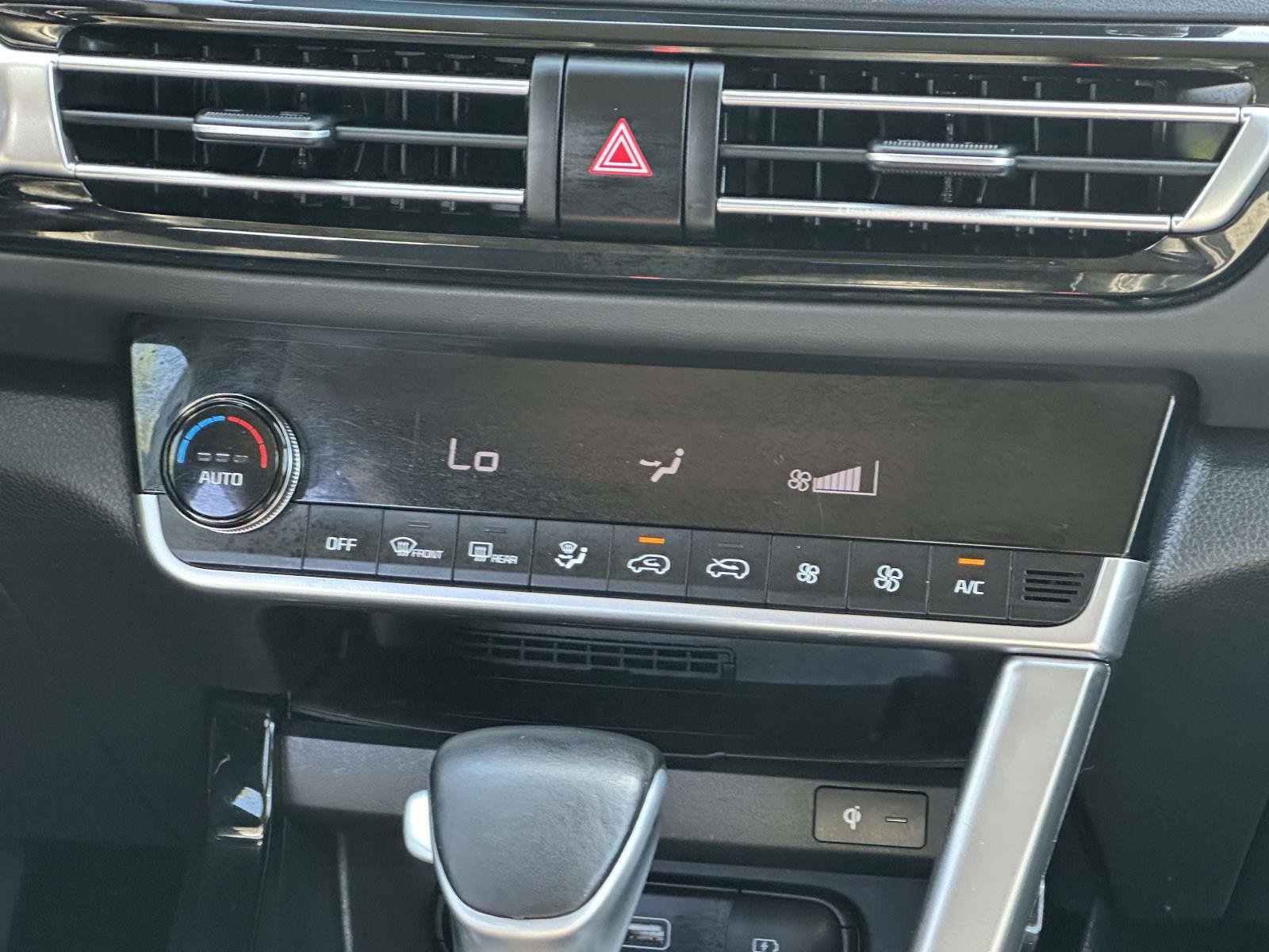 Used 2021 Kia Seltos SX image 13