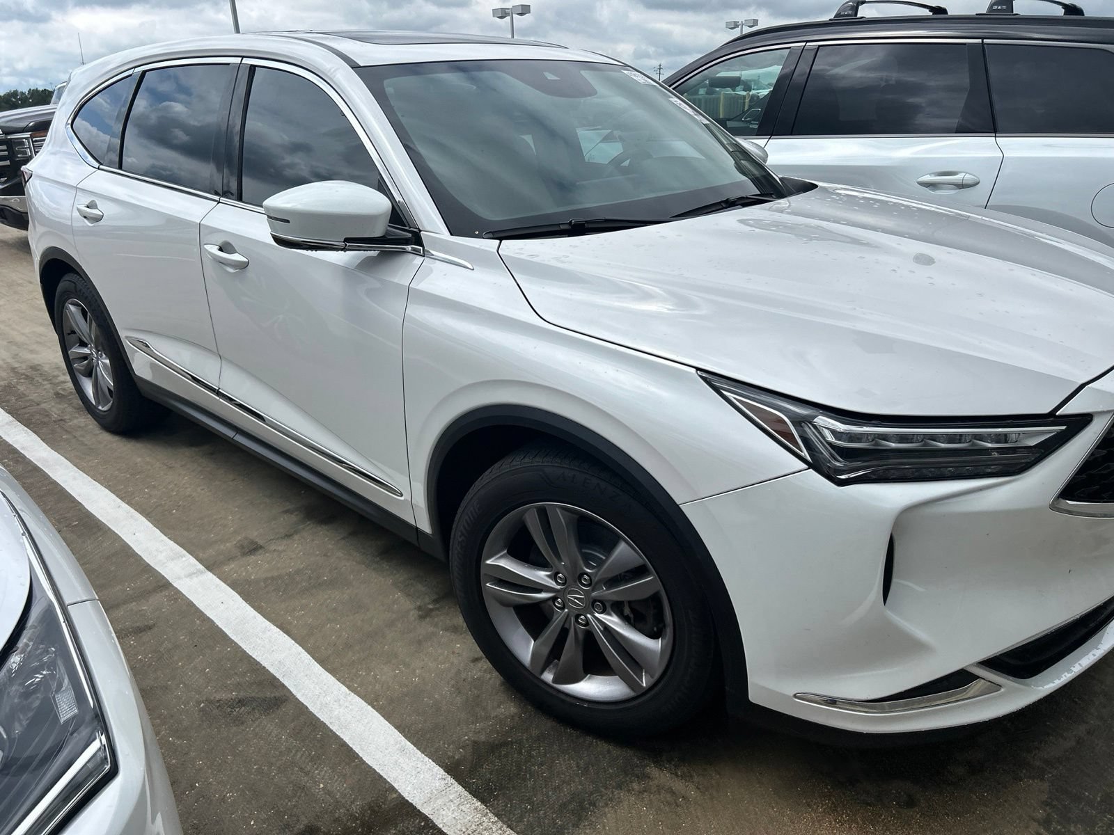 Used 2023 Acura MDX FWD image 31
