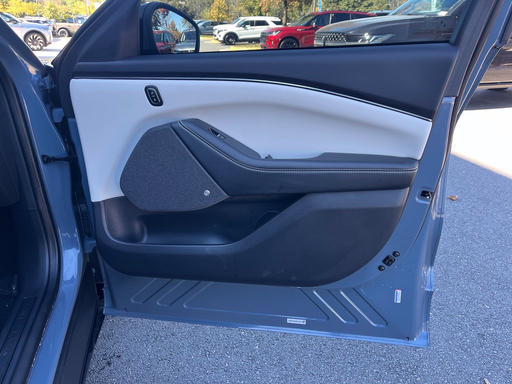 Certified 2024 Ford Mustang Mach-E Premium AWD/4WD image 23