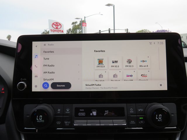 New 2026 Toyota Grand Highlander LE image 32