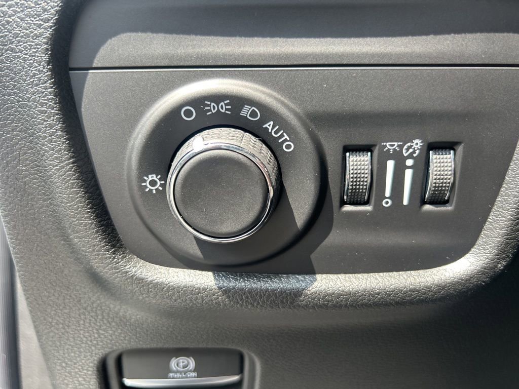 New 2025 Jeep Grand Cherokee Laredo image 20