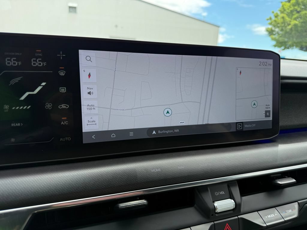 Certified 2024 Kia EV9 GT-Line AWD/4WD image 29