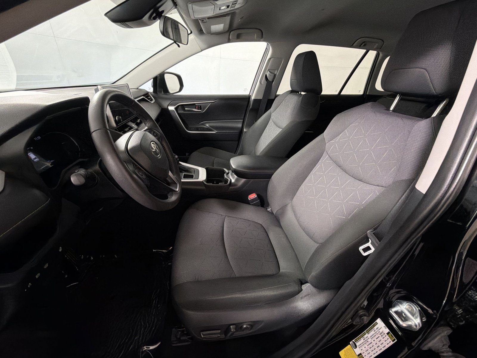 Used 2024 Toyota RAV4 XLE w/ Weather Package AWD/4WD image 13