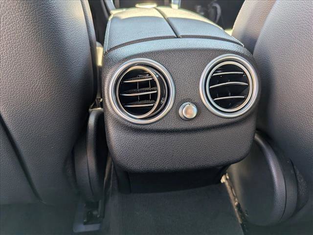 Used 2019 Mercedes-Benz C 300 Sedan image 15