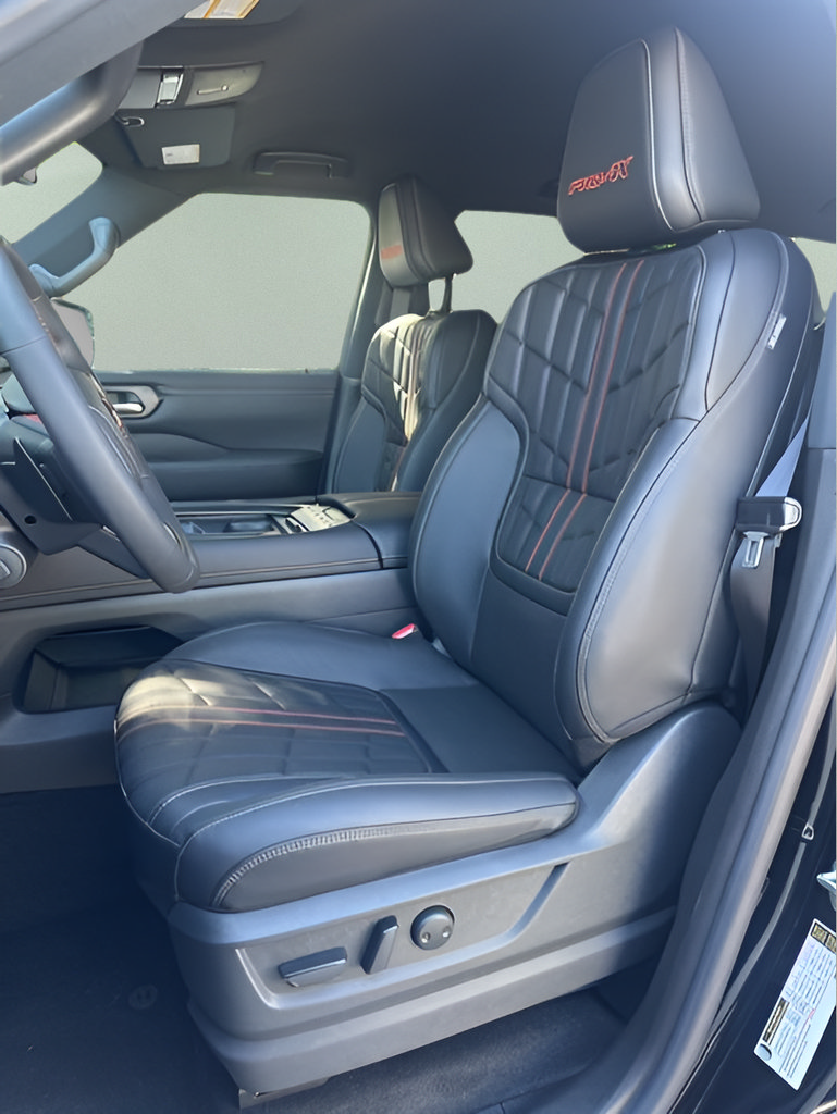 New 2026 Nissan Armada PRO-4X w/ Captain's Chari Seat Package AWD/4WD image 17