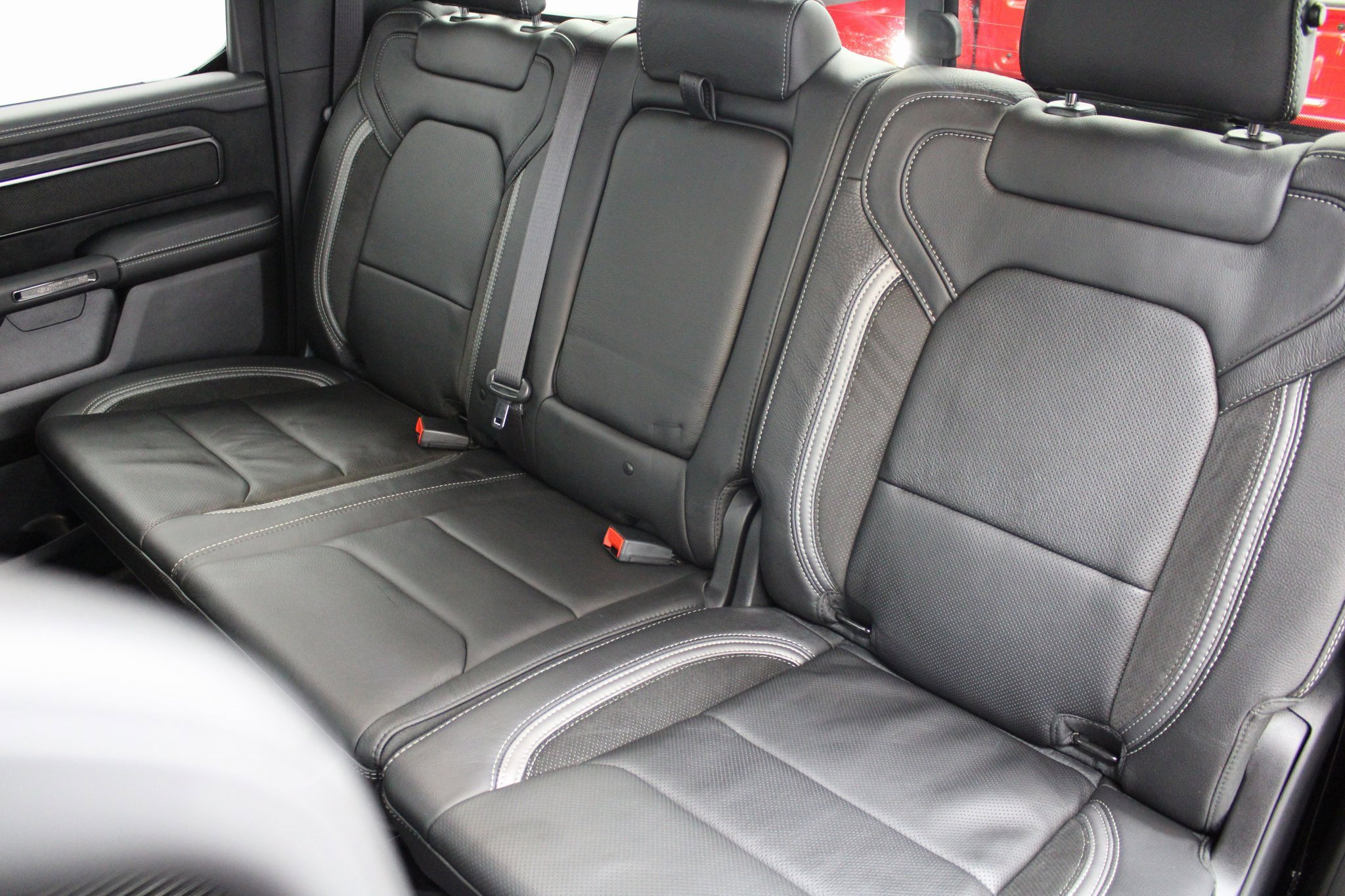 Used 2025 RAM 1500 RHO image 29