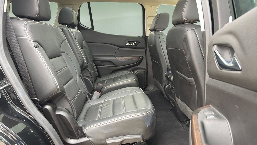 Used 2023 GMC Acadia Denali w/ Black Diamond Edition image 21
