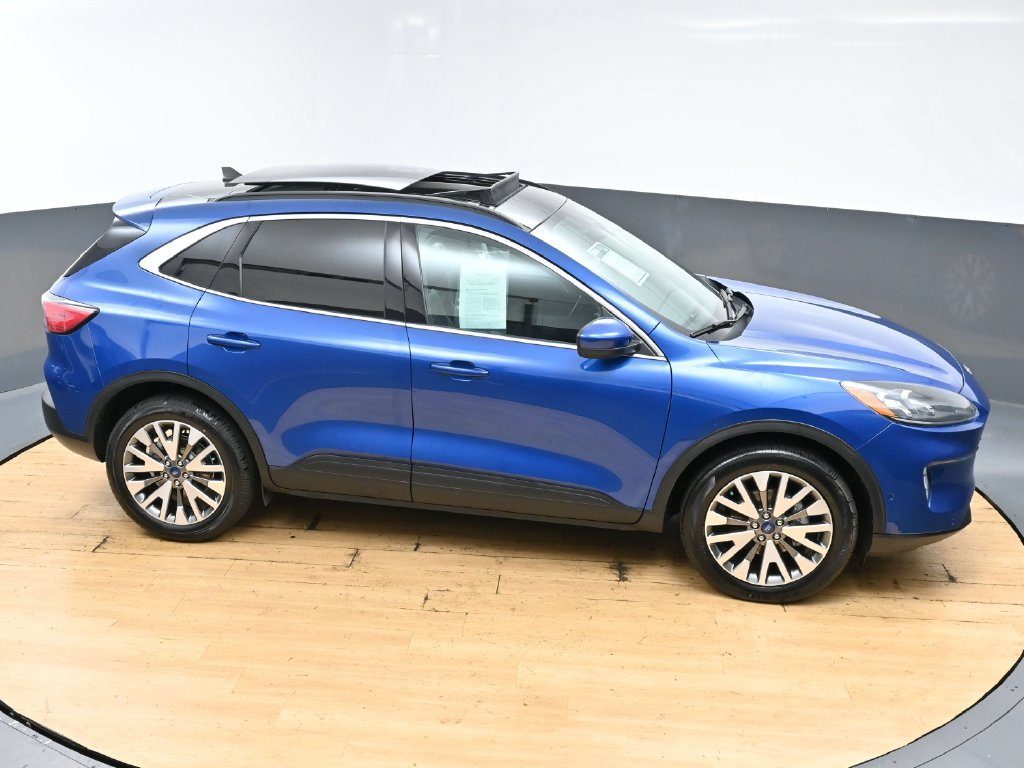 Used 2022 Ford Escape Titanium AWD/4WD image 52