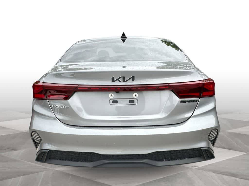 Certified 2024 Kia Forte LXS w/ LXS Technology Package FWD image 7