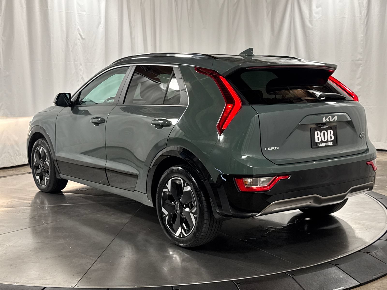 Certified 2023 Kia Niro Wind w/ Wind Preserve Package FWD image 9
